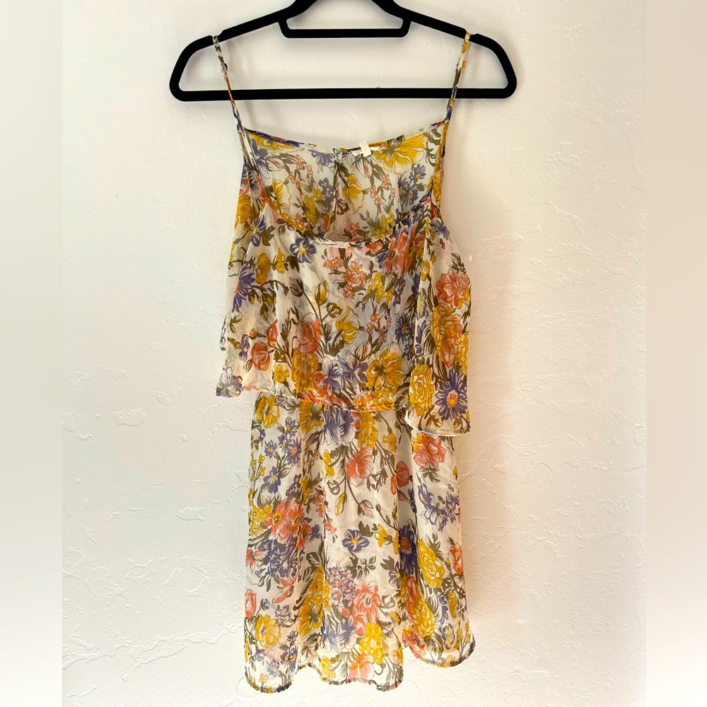 Floral fantasy lightweight dress romantic!